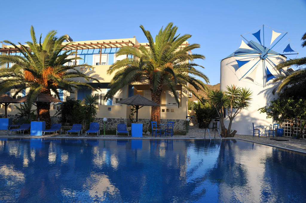 Efstathia Hotel Xirokambos  Exterior photo
