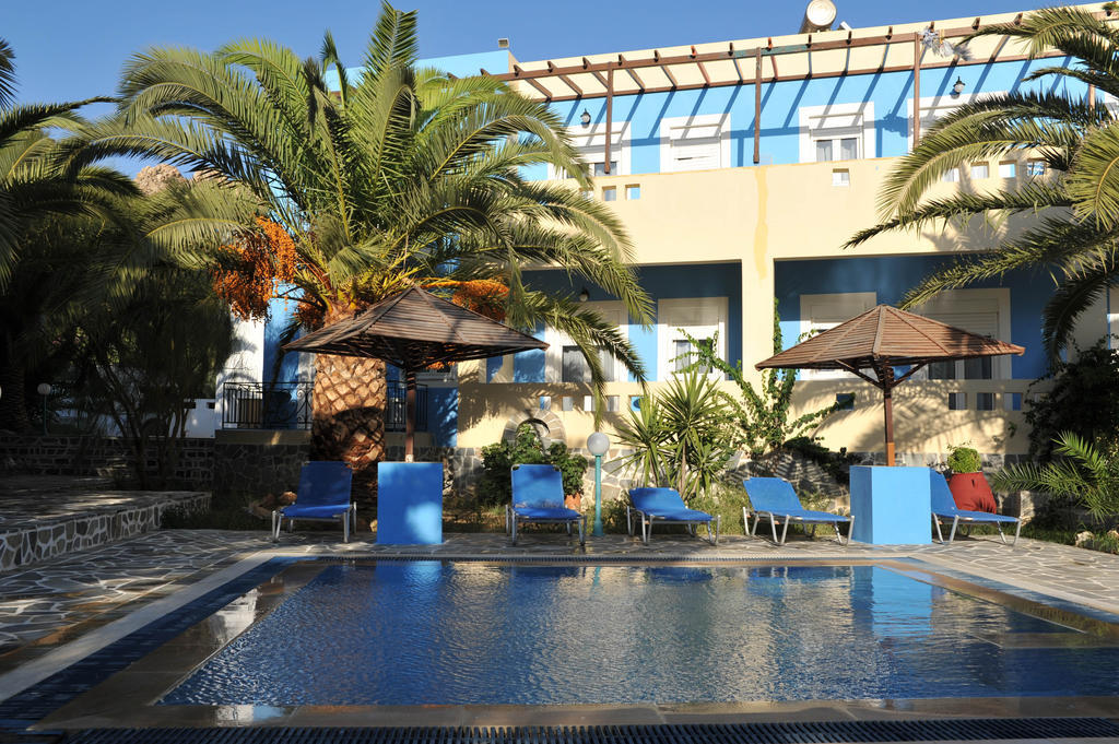 Efstathia Hotel Xirokambos  Exterior photo